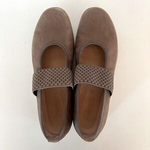 Hartjes Nubuck Brown Leather Ballerina Flats (UK6/US8)